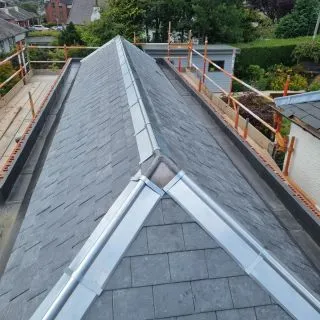 We've not been very active over our social media the past couple months because we've been so busy doing some quality work 💪 here is a little look at just a few of the jobs we've been working on 🙌

#edinburgh #roofing #roofingcontractor #roof #roofrepair #edinburghlife #edinburghcity #scotland #repairs #leadwork #slate #singleply #edinburghtrustedtrader #scotlandtrustedtrader #workinprogress #architect 
@scotlandtrustedtrader